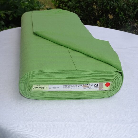 Comfy Cozy 10 yd 43" Bud Green Solid Fln - Picture 1 of 4